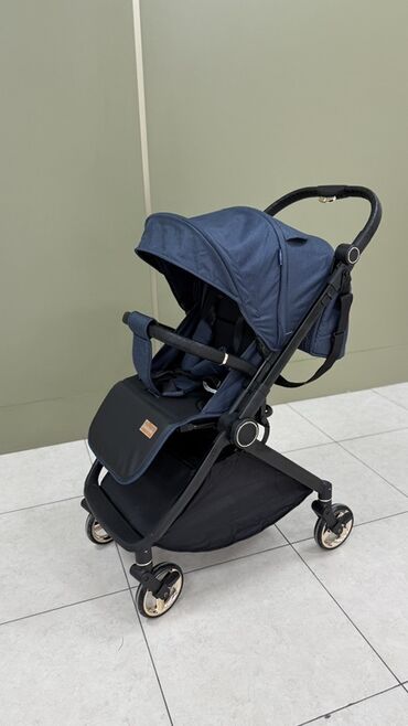 детская коляска baby yoya: Коляска, цвет - Голубой, Новый