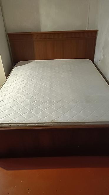 Taxd 100 azn təcili satlır Xətai rayonu Nəsrəddin Tusi 777 50