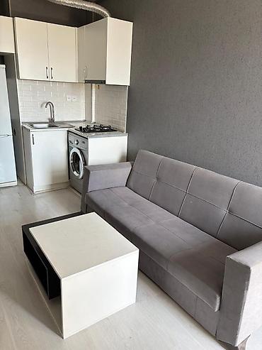 mansar ev: 1 otaqlı, Yeni tikili, 32 kv. m — 2