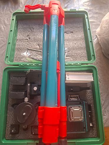 sintepon material: 3lü lazer və lazer metrə + kv ölçən təzə heç işlənmiyib ümümilikdə — 3