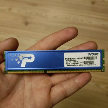 yaddas kartlari v Azərbaycan | Yaddaş kartları: RAM"Patriot"2GB DDR3-10600 1333mHZ.Işlək vəziyyətdədir.Qiymət