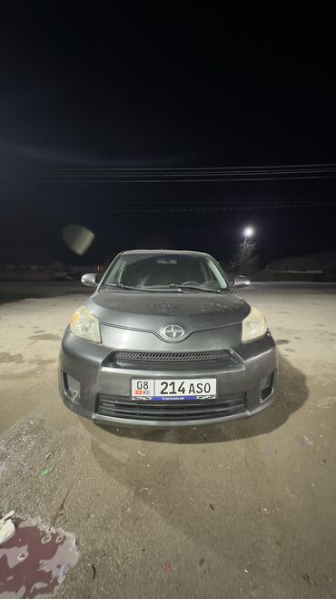 Toyota: Toyota ist: 2008 г., 1.8 л, Автомат, Бензин, Хэтчбэк