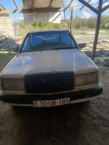 Mercedes-Benz: Mercedes-Benz sedan – W201 “190” seriyası Xüsusiyyətlər: - Kuzov: 4 — 3