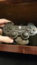 PS2 & PS1 (Sony PlayStation 2 & 1): Sony PlayStation 2. Tam islekdir, problemi yoxdur, qiymetide — 7