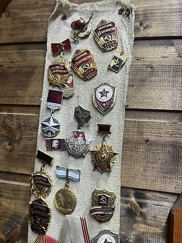 loto satisi: SSR dövrünə aid orden və medallar kolleksiyası bir ədədi 180 azna — 1