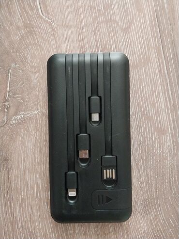 кожаный чехол iphone 5: Powerbank Xiaomi, 10000 mAh, İşlənmiş
