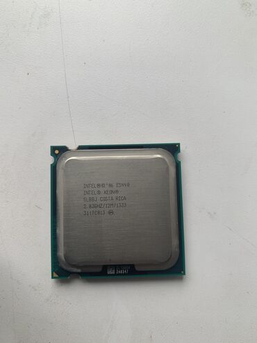 мат плата lga775: Процессор, Колдонулган, Intel Xeon E, 4 ядролор, ПК үчүн