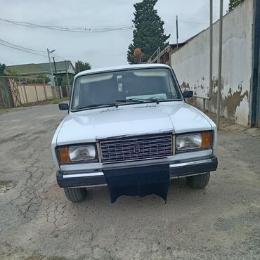 lada maşını: VAZ (LADA) 2107: 1.6 l | 2017 il | 235000 km Sedan