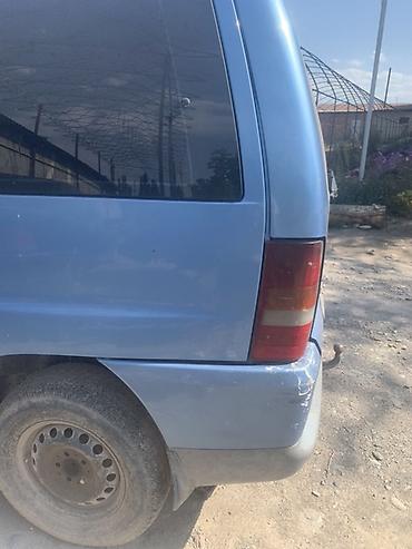 Продажа авто: Mercedes-Benz Vito: 1997 г., 2 л, Механика, Бензин, Минивэн — 5