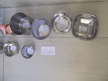 Ostali medicinski proizvodi: Patene inox posudice 
Kao sa slika
Ne odgovaram na SMS — 2