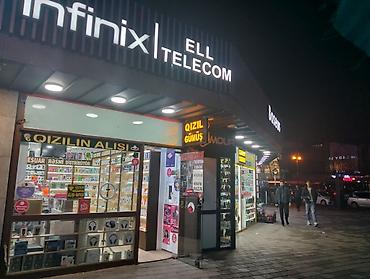 Gözəllik və sağlamlıq: Bakı şəhəri Nəriman Nərimanov metrosunun cıxışı Ağ çiçəyim gul tukanin — 1