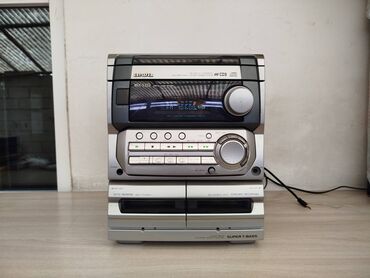 укачивающий центр: Продаю недорого AIWA музыкальный центр без колонок как усилитель. есть