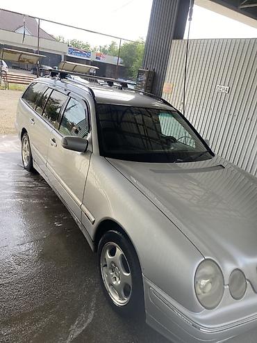 Продажа авто: Mercedes-Benz E-Class: 2000 г., 3.2 л, Автомат, Газ, Универсал — 7