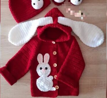 Dəstlər: Əl işi toxunma uşaq geyimləri və aksessuarları. Hər biri sifarişlə — 11