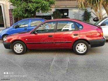 Toyota: Toyota Corolla: 1.4 l. | 2000 έ. Χάτσμπακ — 5