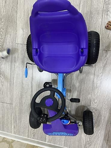 Uşaq üçün pedallı speedcar. Sadece evde cox az istifade olunub. Elave lalafo.az -da Uşaq üçün pedallı speedcar. Sadece evde cox az istifade olunub. Elave