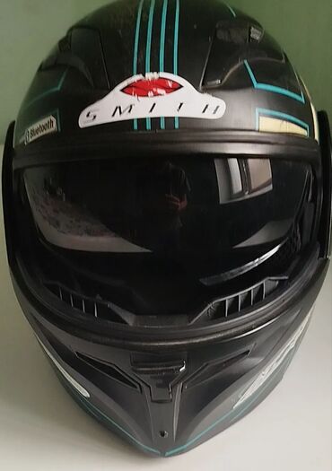 Moto dəbilqələr: Təcili şəkildə satılır aşağı yeri yoxdur kask qaraçuxurdadır istəyən