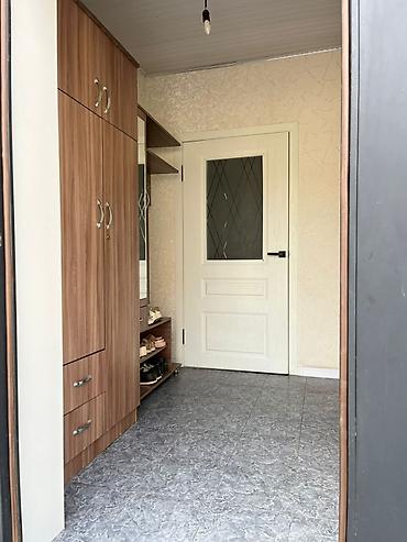 Продажа коттеджей и домов: 🏡 Продаётся уютный 4-к дом в📍ж/м Ак-Ордо 2 ✨ Основные характеристики — 15