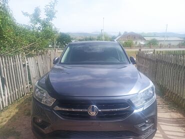 санген муссо: SsangYong Musso Sports – это пикап серого цвета, который подойдет для