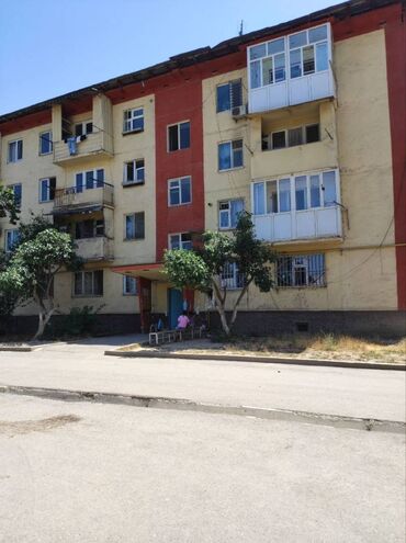 дом с гаражом и мансардой: 2 комнаты, 48 м², 103 серия, 4 этаж