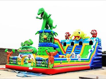 надувной домик: Надувной игровой комплекс «Chameleon Slide» с горкой и тематикой — 1