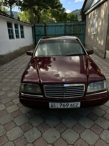 Унаа сатуу: Продается автомобиль Mercedes-Benz классического бордового цвета