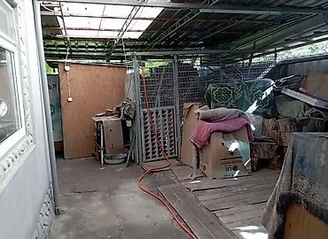 Продажа домов: 3 комнаты, 105 м², Бишкек, Аламединский рынок / базар Собственник — 3