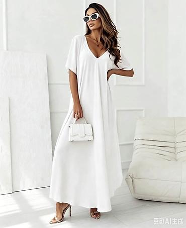 haljina xs s: Haljina za punije
XL 2XL 3XL
2 700 dinara
ML — 2