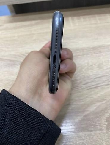 2011 v3: IPhone 11, Б/у, 128 ГБ, Черный, Чехол, 72 % — 7