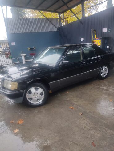 Mercedes-Benz: Mercedes-Benz 190: 2 l | 1990 il Sedan — 6