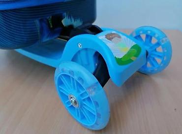 Trotineti, skejtbordovi i hoverbordovi: Dečiji trotinet sa integrisanim koferom, idealan za putovanja ili — 12