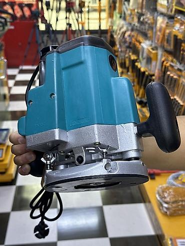 фрезер makita: Фрезер погружной Makita 3612C - Мощность: 1600 Вт - Питание: 220 В — 3