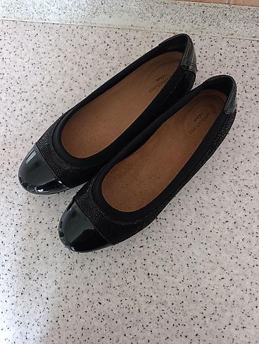 Туфли: Туфли, 36, Clarks, Б/у, цвет - Черный, Самовывоз — 1