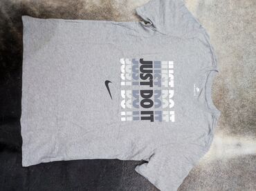 Majice: Nike nove majice extra — 9