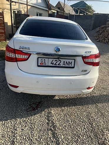 byd e6: Dongfeng : 2018 г., Электромобиль, Седан — 4