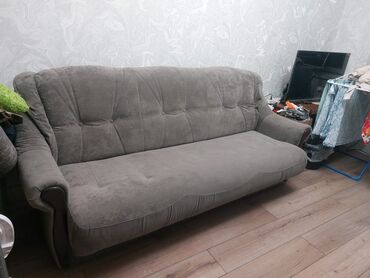 стулья кресла дерева: Раскладной диван, Б/у