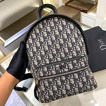 Рюкзак Dior Rider Backpack. • Жаккардовая ткань. • Отделка выполнены at lalafo.kg Рюкзак Dior Rider Backpack. • Жаккардовая ткань. • Отделка выполнены