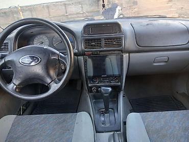 subaru коврик в багажник: Subaru Forester: 1998 г., 2 л, Автомат, Бензин, Универсал — 3