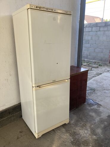 холодильник бу продаю: Холодильник Stinol, Б/у, Двухкамерный, 60 * 160 *