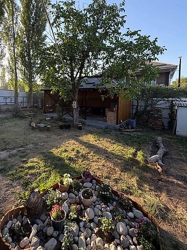 Продажа дачи: 🏡 Продается уютная дача с собственным выходом к реке! 📍 Дачный — 11