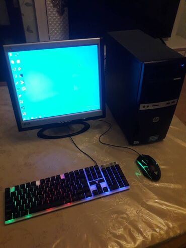 masaüstü kompüter qiymətləri: Quad core q8400 4 gb ram 320 hdd Hd 5570 video kart 1024mb 17 monitor
