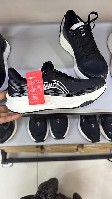 ray ben: Кроссовки Li-Ning (мужские/унисекс), черные с контрастной белой — 3