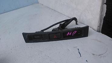 коробка на марк 2: Часы в центральную консоль Toyota Mark II (JZX110/Mark 2 110) - Блок — 1