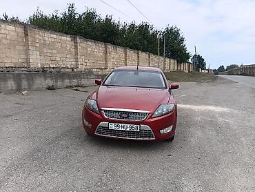 niva disk təkər: Ford Mondeo liftback, qırmızı rəng. - Kuzov: 5 qapılı liftback — 1