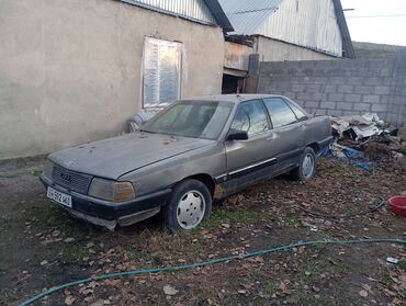 Audi: Audi 100: 1990 г., 2.3 л, Механика, Бензин, Седан