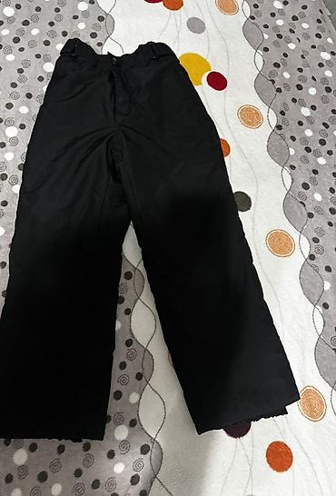 pull bear: Мужские лыжные штаны, Б/у, С утеплителем, Снегозащитная юбка — 1