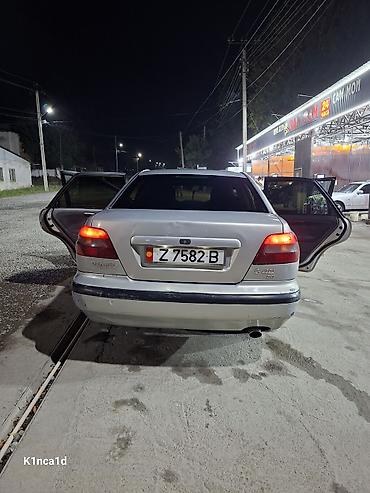 subaru outback 2 4: Volvo S40: 1998 г., 2 л, Механика, Бензин, Седан — 5
