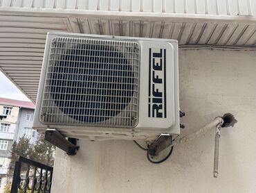 оконные кондиционеры в баку: Riffel split kondisioner sisteminin xarici blokudur. Divara montaj