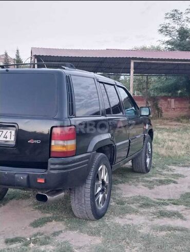 vetroviki satilir: Jeep Grand Cherokee: 2.5 л | 1997 г. 200000 км Внедорожник