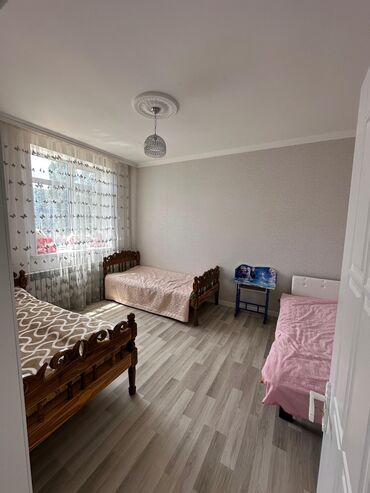 Günlük kirayə evlər: 250 kv. m, 5 otaqlı, Qaz, İşıq, Su — 19